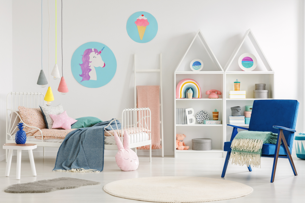 décoration licorne dans une chambre d’enfant